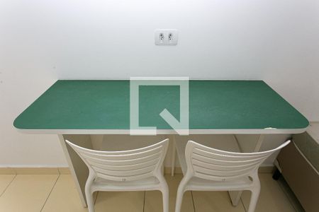 Cozinha - Mesa e Cadeiras de kitnet/studio para alugar com 1 quarto, 20m² em Tatuapé, São Paulo