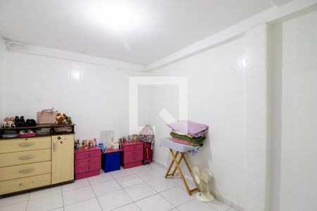 Quarto de casa para alugar com 1 quarto, 60m² em Parque Uirapuru, Guarulhos