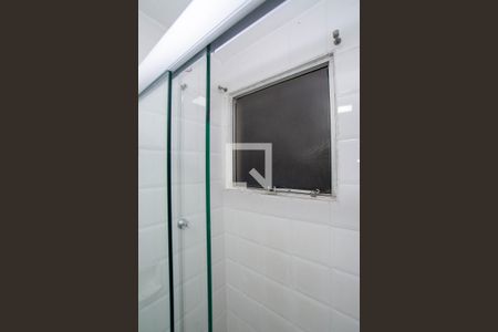 Banheiro de apartamento para alugar com 1 quarto, 42m² em Vila Leonor, Guarulhos