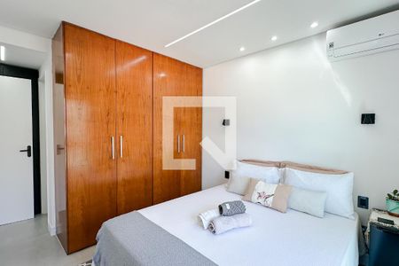 Suíte 1 de apartamento à venda com 2 quartos, 82m² em Ipanema, Rio de Janeiro
