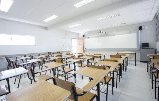 Foto que ilustra matéria sobre escolas em Jundiaí mostra uma sala de aula do Colégio Divino Salvador.