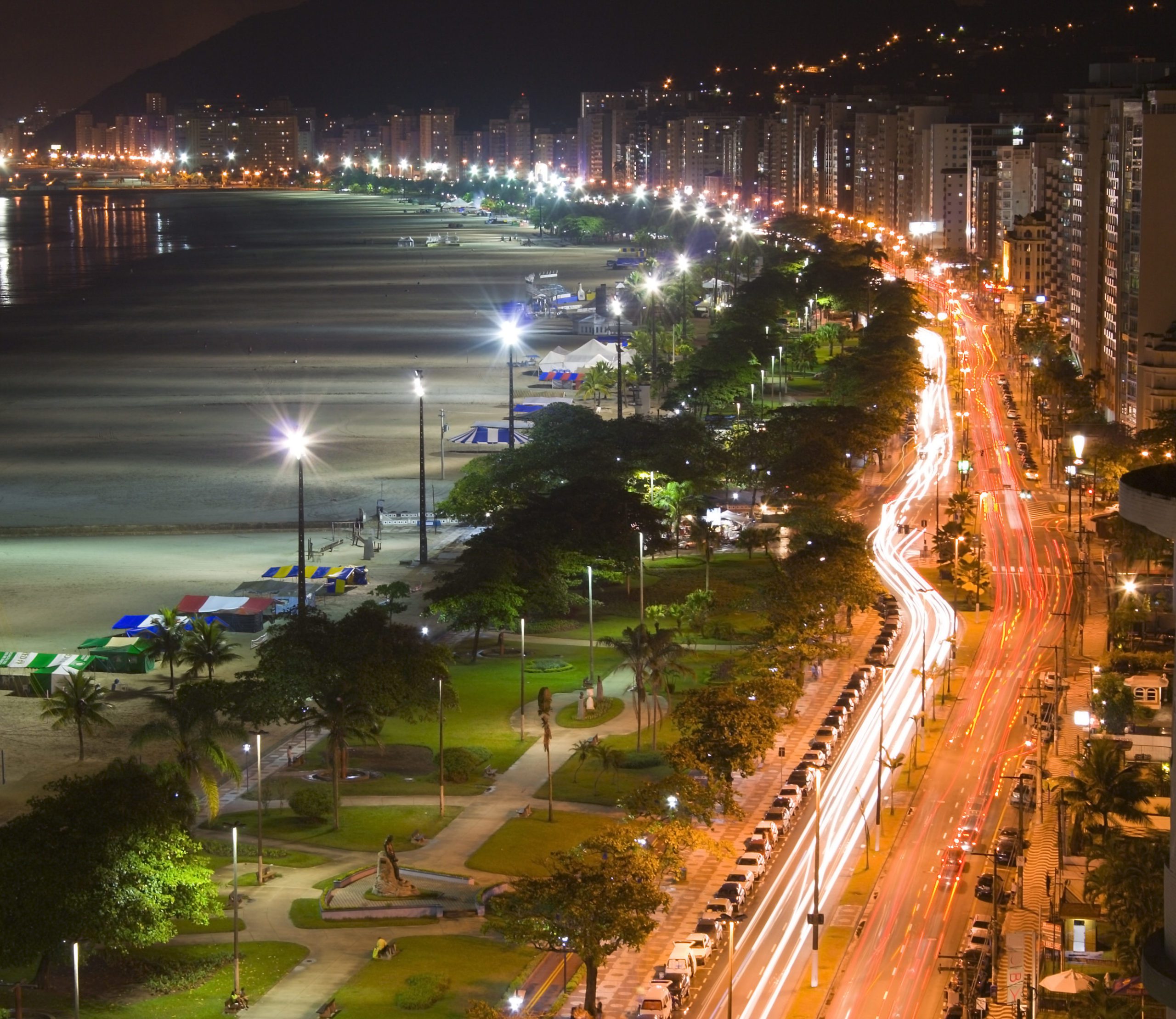 Cidade de Santos a noite 