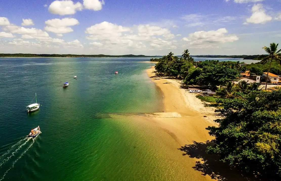 Ilha de Itaparica: saiba como chegar e o que fazer nesse paraíso