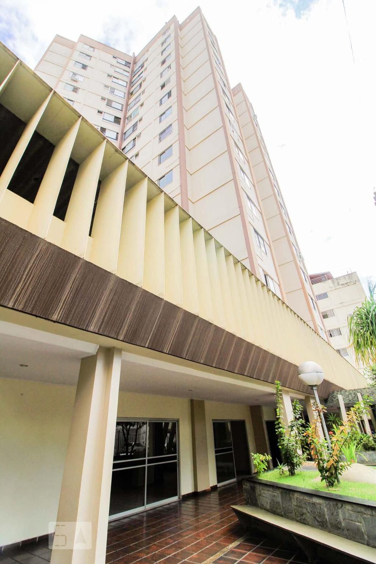 Condomínio Joinville, Setor Oeste Goiânia Alugue ou Compre