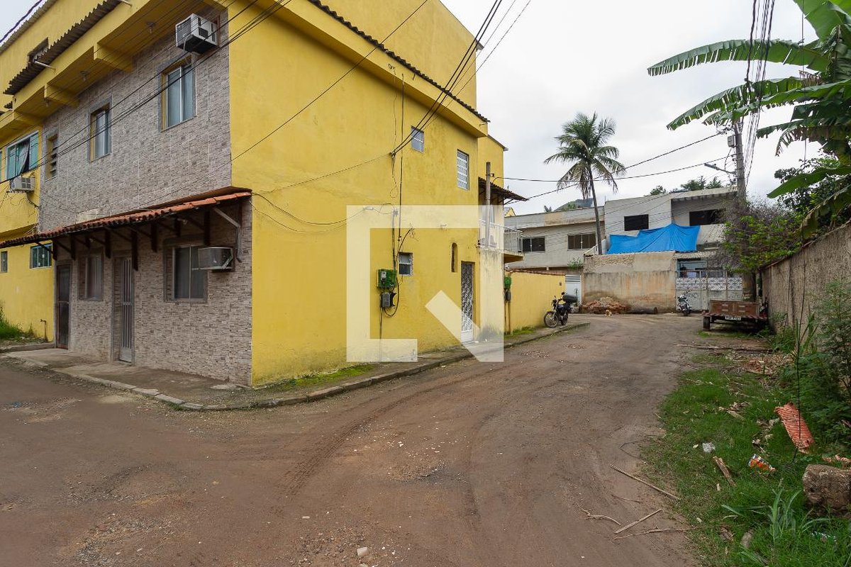 Condomínio em Avenida Alhambra, 496, Campo Grande - Rio de Janeiro ...