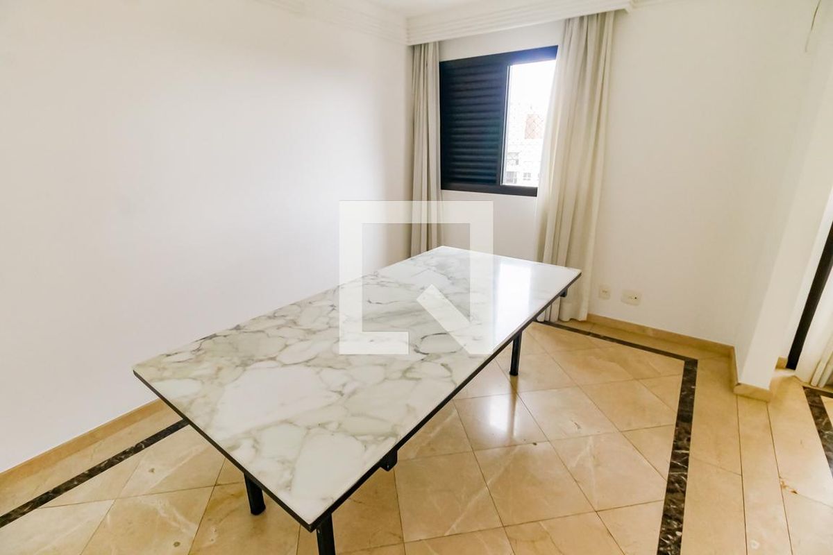 Apartamento, 3 quartos, 140 m² - Foto 12