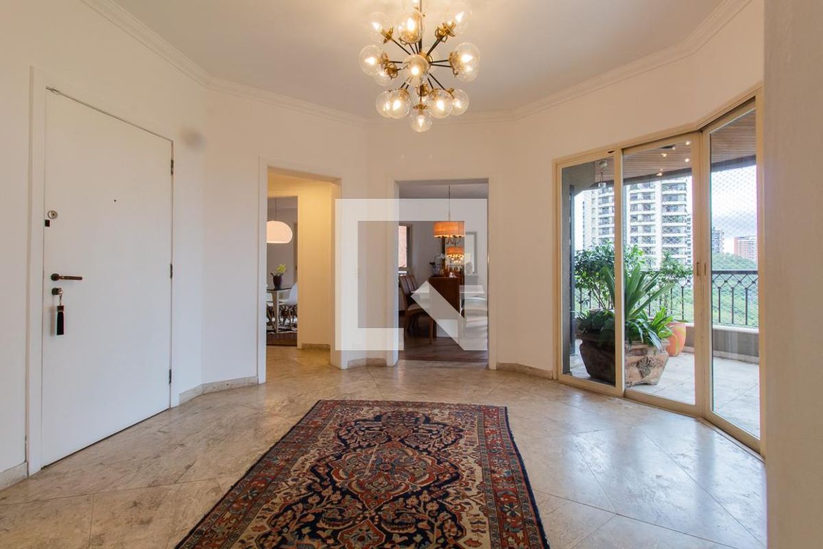 Apartamento, 4 quartos, 270 m² - Foto 12