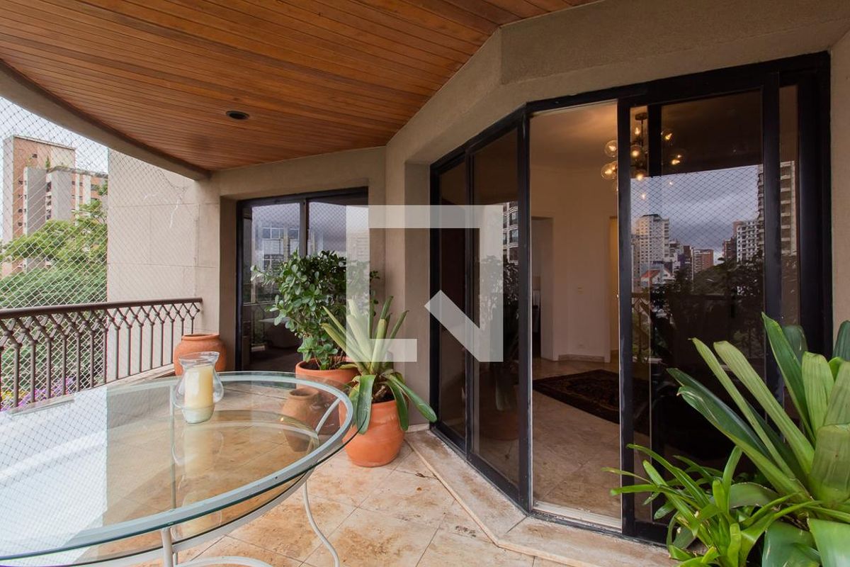 Apartamento, 4 quartos, 270 m² - Foto 16