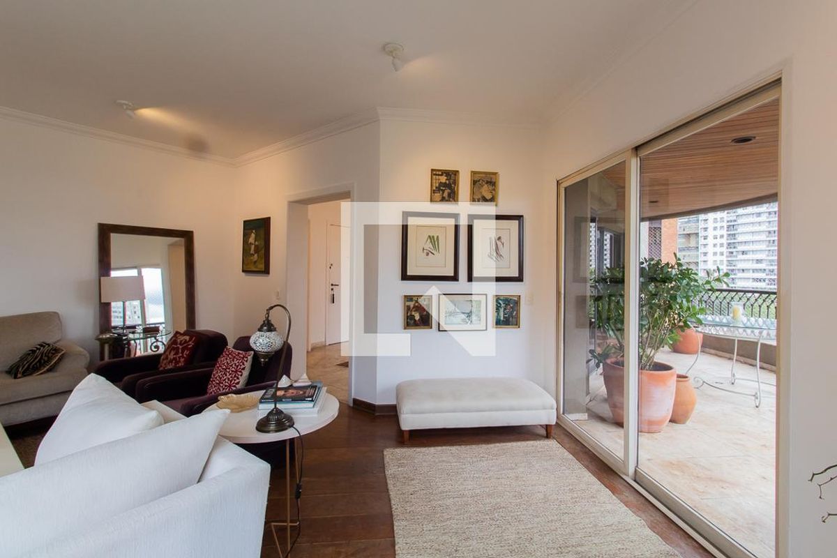 Apartamento, 4 quartos, 270 m² - Foto 6