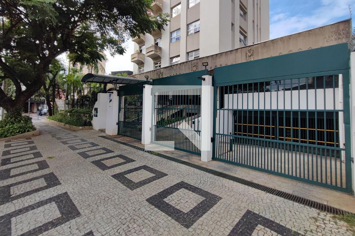 Apartamento à Venda - Cambuí, 5 Quartos,  452 m2 em , Campinas - sp | SoloBR