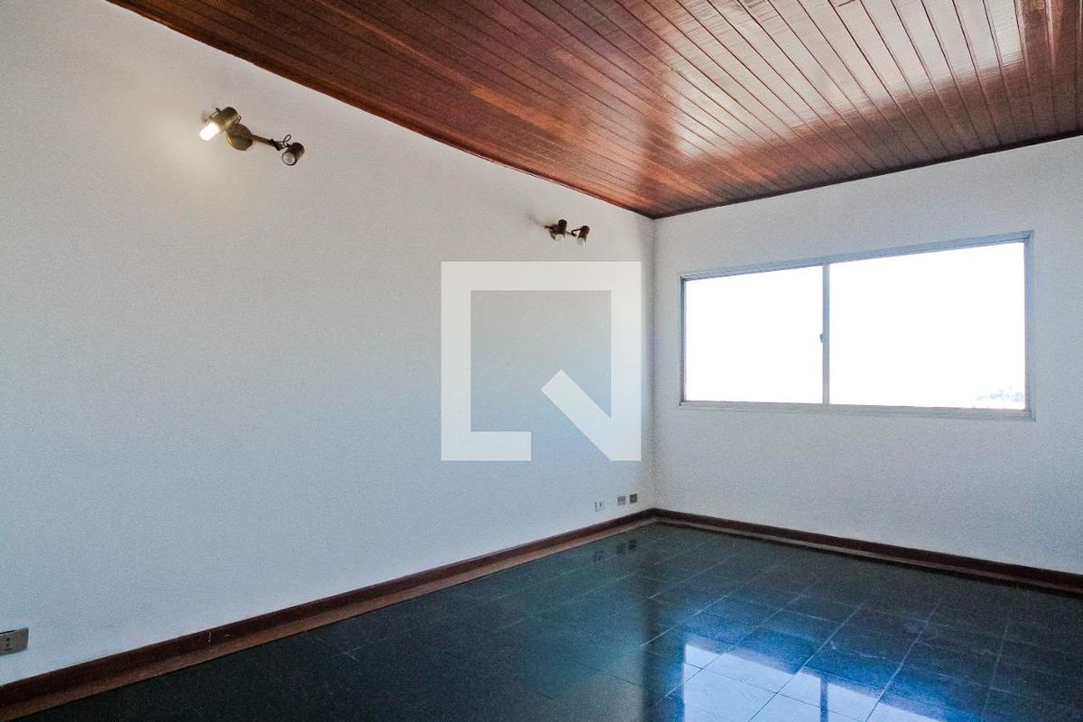 Apartamento, 3 quartos, 75 m² - Foto 1