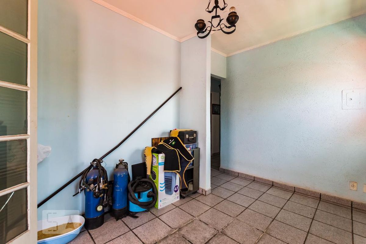 Casa à Venda - Jardim Chapadão, 9 Quartos,  300 m2 em , Campinas - sp | SoloBR