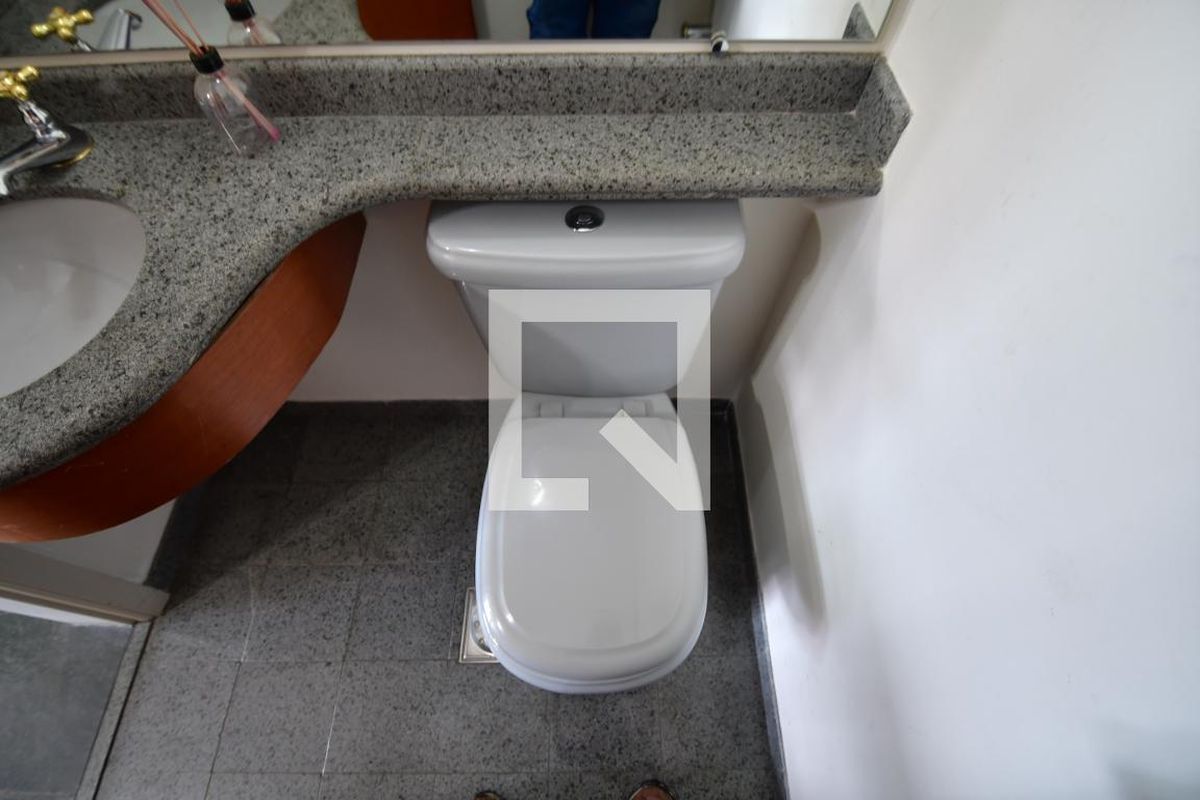 Apartamento à Venda - Cambuí, 1 Quarto,  74 m2 em , Campinas - sp | SoloBR