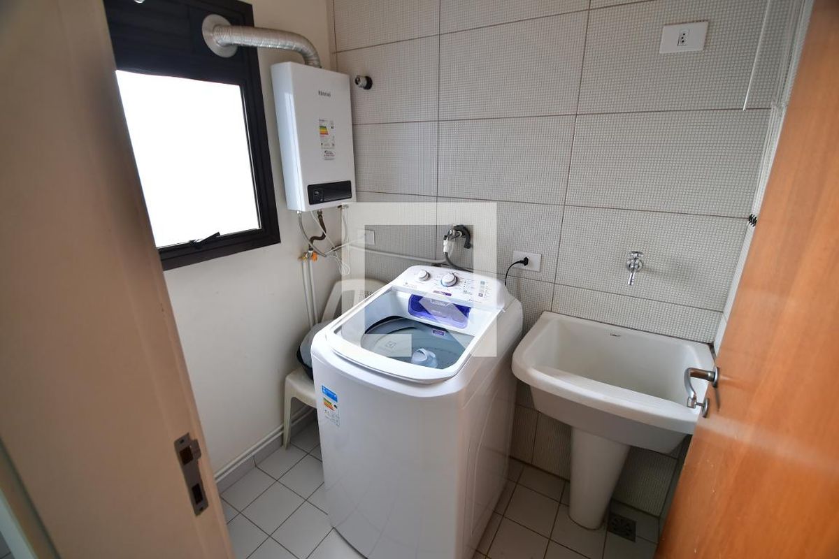Apartamento à Venda - Cambuí, 1 Quarto,  74 m2 em , Campinas - sp | SoloBR