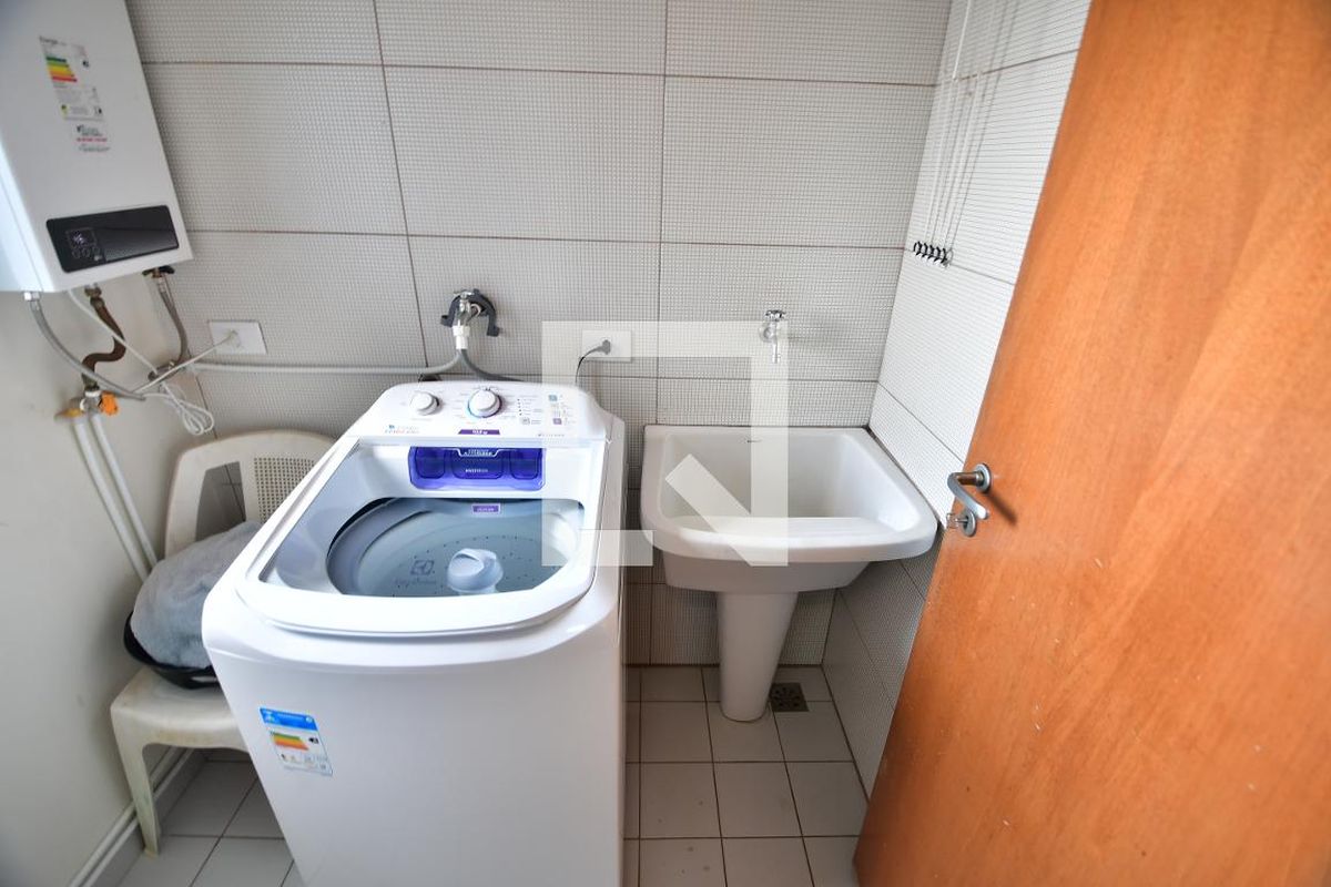 Apartamento à Venda - Cambuí, 1 Quarto,  74 m2 em , Campinas - sp | SoloBR