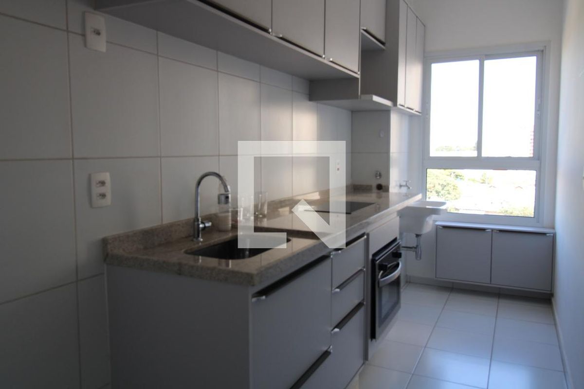 Apartamento à Venda - Bosque, 1 Quarto,  43 m2 em , Campinas - sp | SoloBR