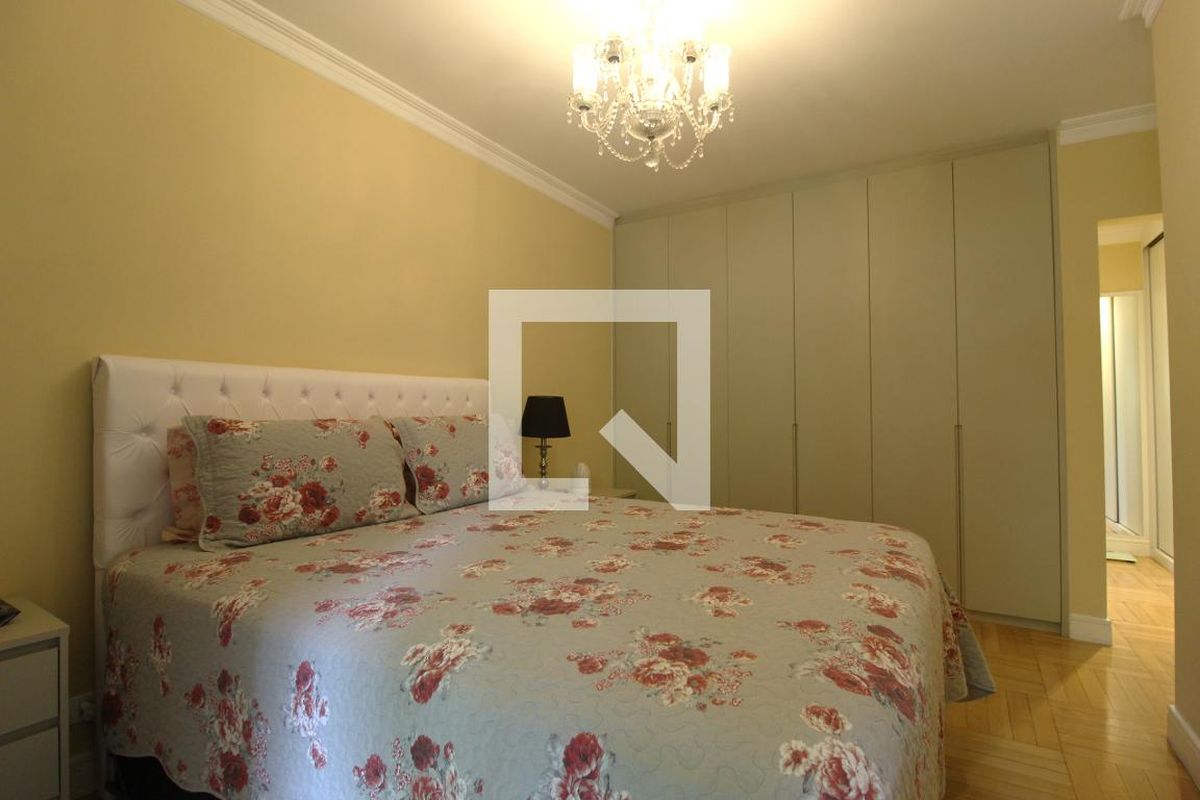Apartamento, 3 quartos, 210 m² - Foto 21