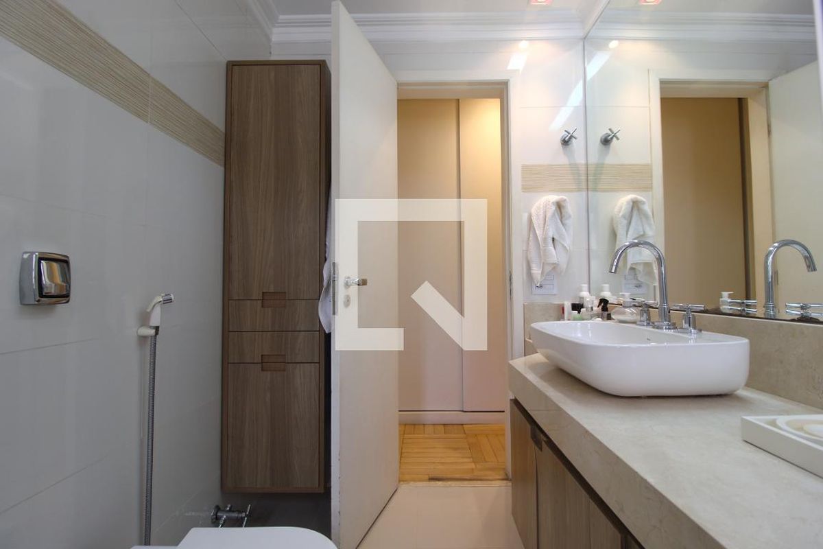 Apartamento, 3 quartos, 210 m² - Foto 23