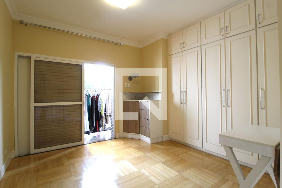 Apartamento, 3 quartos, 210 m² - Foto 26