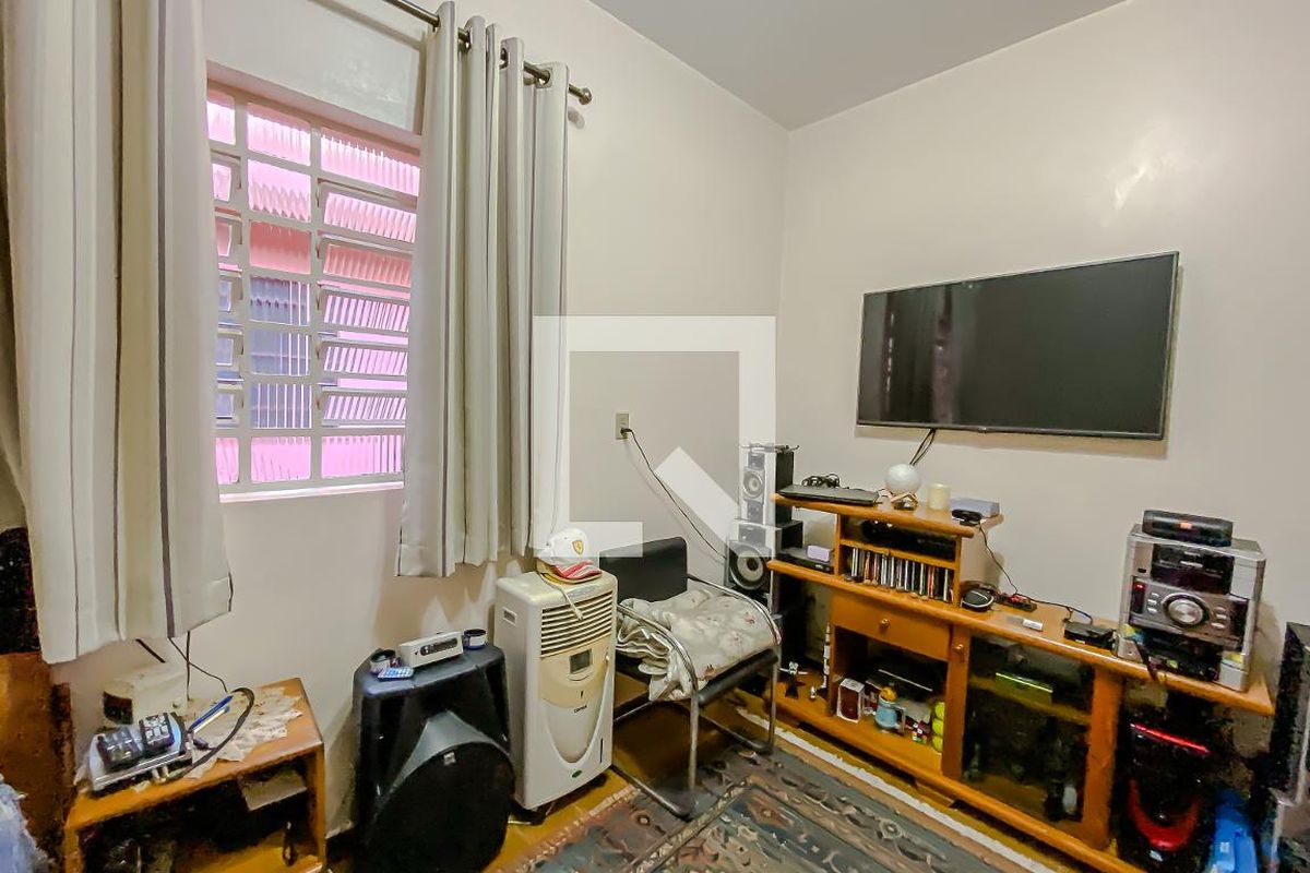 Casa, 3 quartos, 220 m² - Foto 35