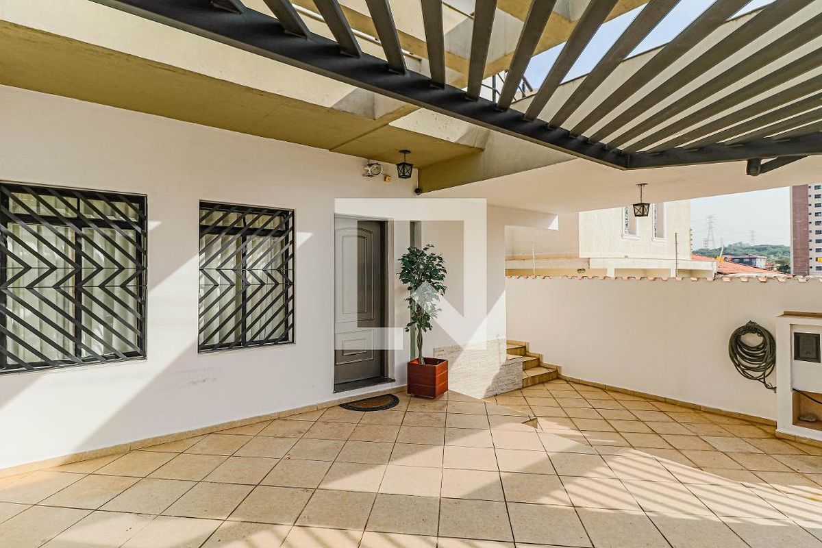 Casa, 3 quartos, 200 m² - Foto 129