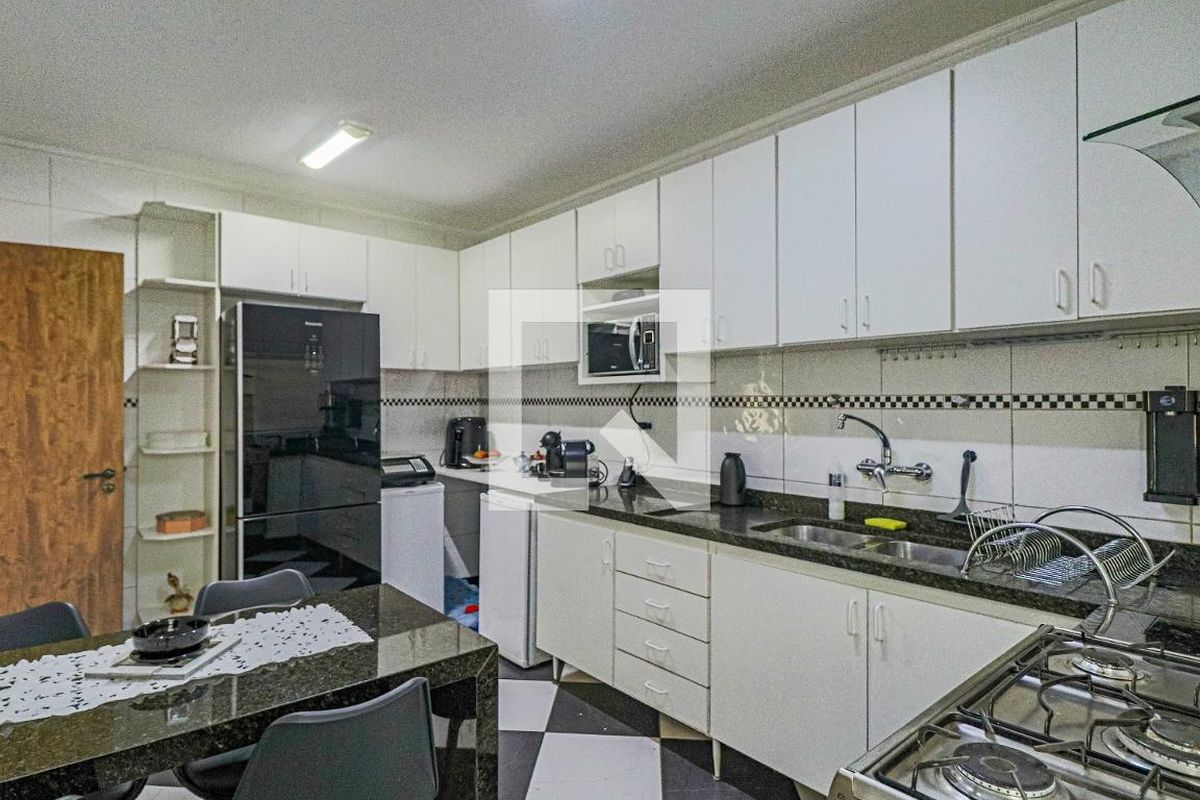 Casa, 3 quartos, 200 m² - Foto 105