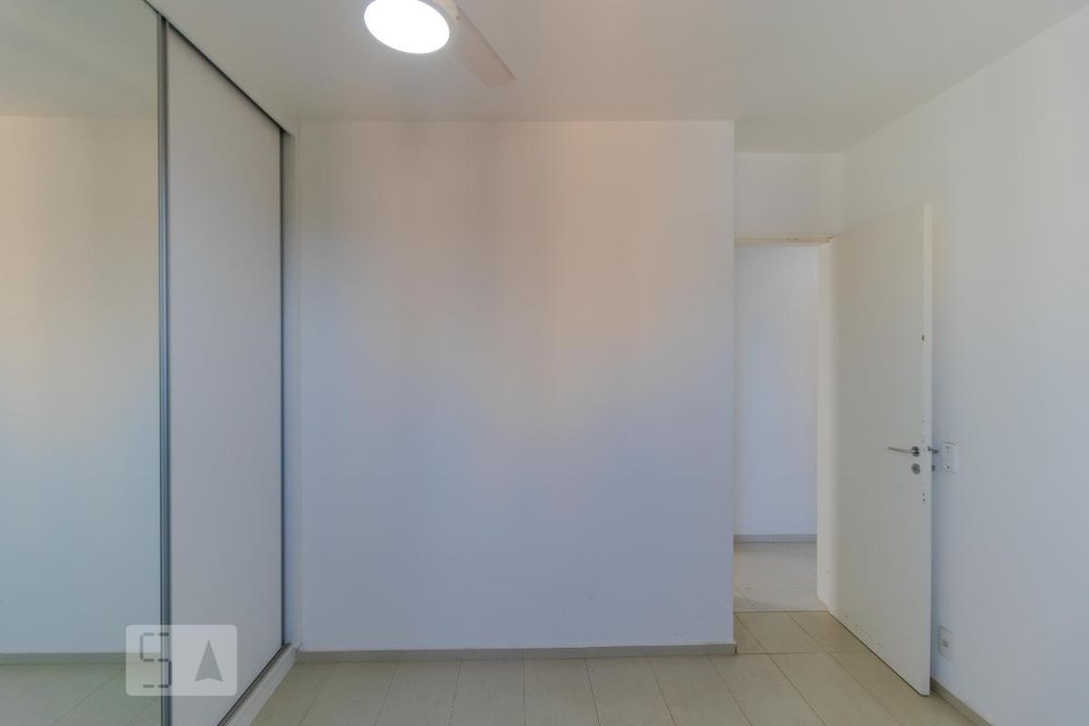 Apartamento à Venda - Mansões Santo Antônio, 3 Quartos,  70 m2 em , Campinas - sp | SoloBR