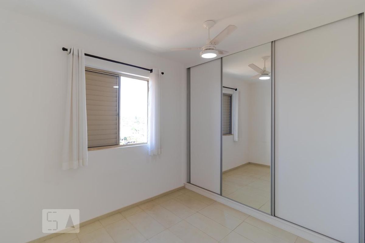 Apartamento à Venda - Mansões Santo Antônio, 3 Quartos,  70 m2 em , Campinas - sp | SoloBR