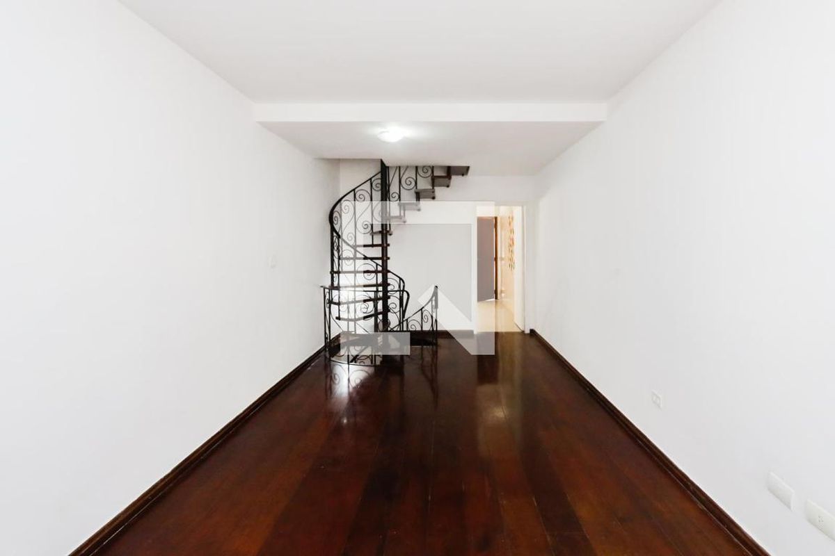 Casa, 2 quartos, 182 m² - Foto 1