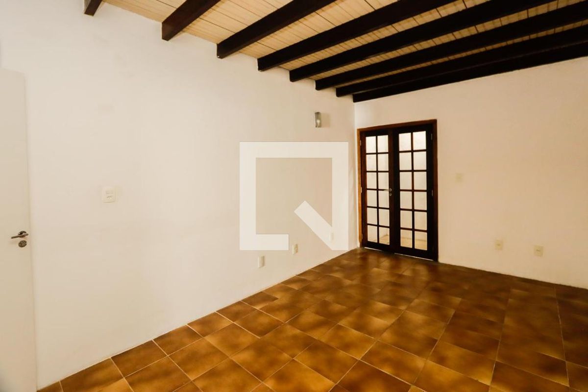 Casa, 2 quartos, 182 m² - Foto 5