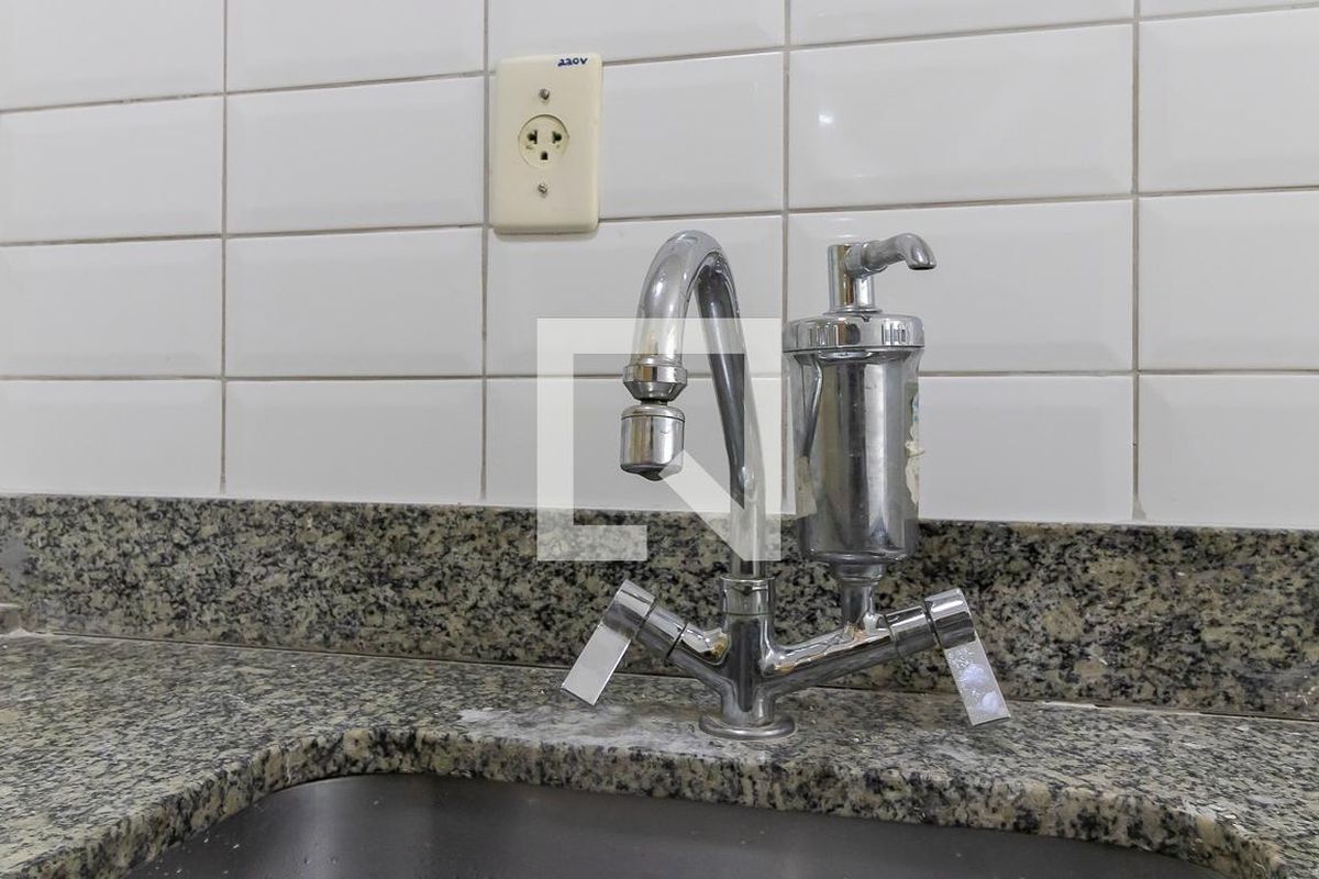 Apartamento à Venda - Mansões Santo Antônio, 2 Quartos,  60 m2 em , Campinas - sp | SoloBR