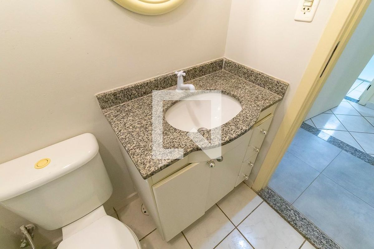 Apartamento à Venda - Mansões Santo Antônio, 2 Quartos,  60 m2 em , Campinas - sp | SoloBR