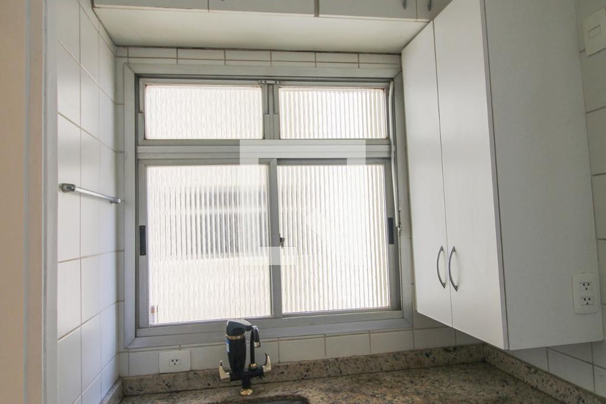 Apartamento à Venda - Cambuí, 1 Quarto,  60 m2 em , Campinas - sp | SoloBR
