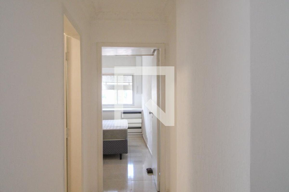 Apartamento à Venda - Cambuí, 1 Quarto,  60 m2 em , Campinas - sp | SoloBR