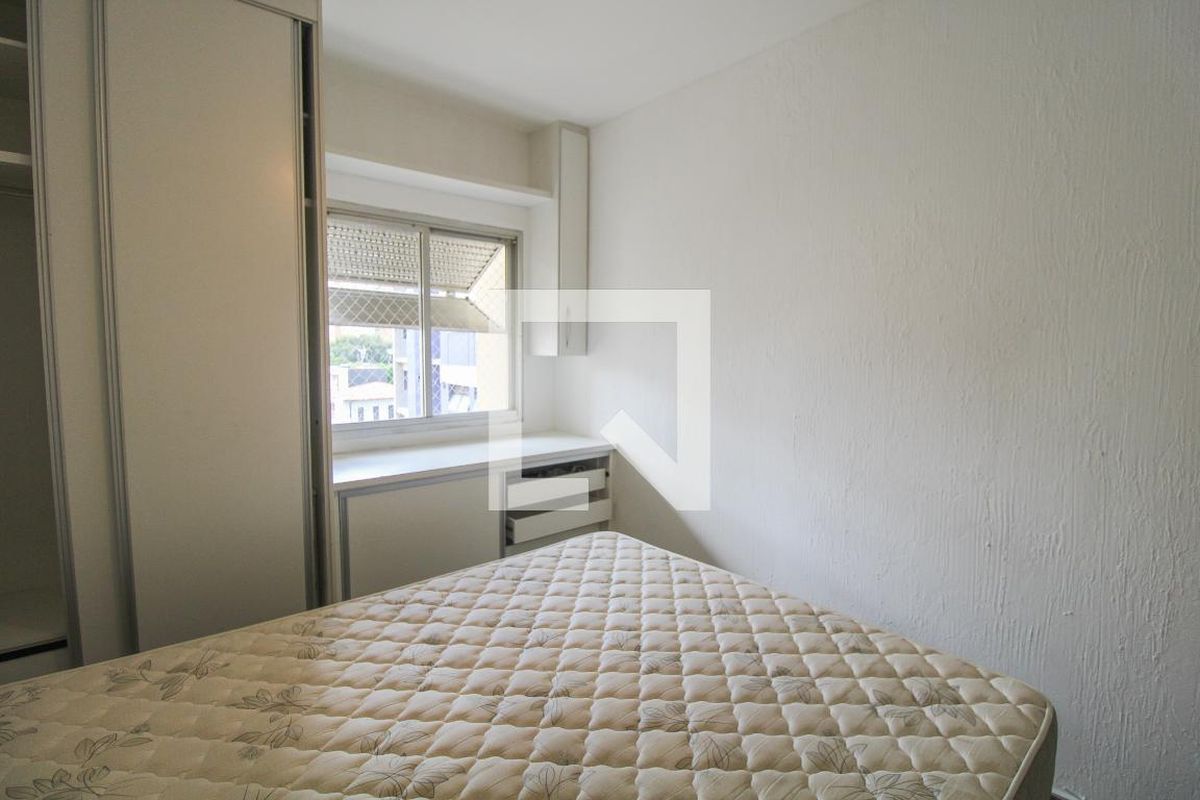 Apartamento à Venda - Cambuí, 1 Quarto,  60 m2 em , Campinas - sp | SoloBR