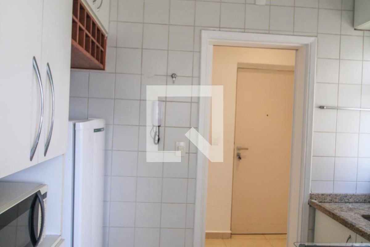 Apartamento à Venda - Cambuí, 1 Quarto,  60 m2 em , Campinas - sp | SoloBR