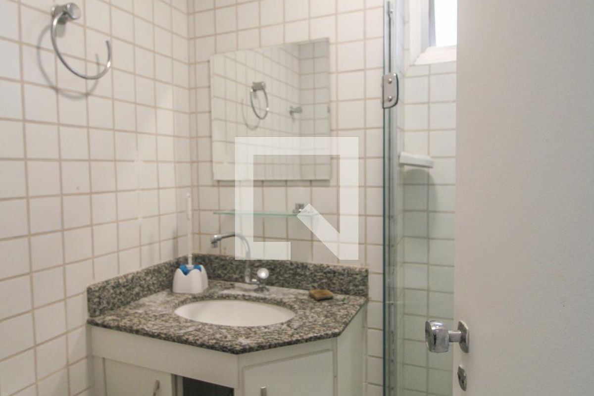 Apartamento à Venda - Cambuí, 1 Quarto,  60 m2 em , Campinas - sp | SoloBR