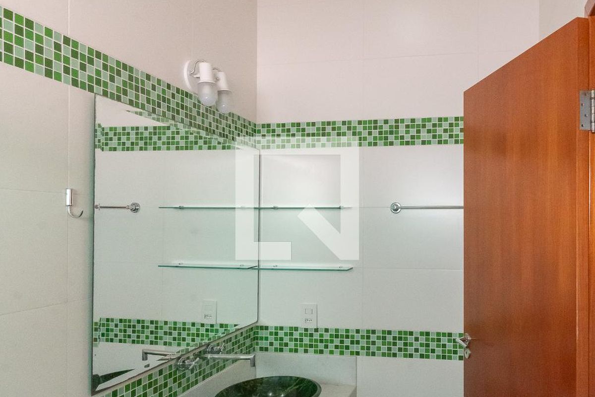 Casa à Venda - Swiss Park, 4 Quartos,  265 m2 em , Campinas - sp | SoloBR