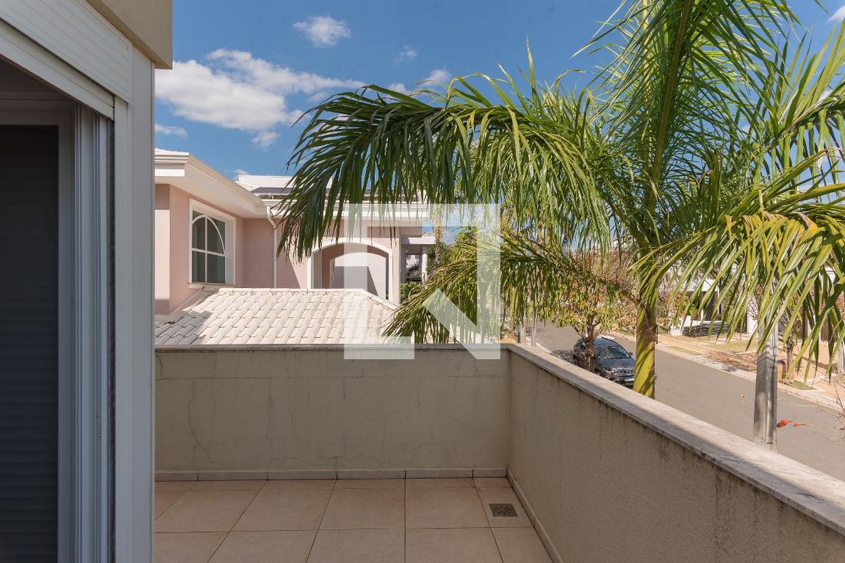 Casa à Venda - Swiss Park, 4 Quartos,  265 m2 em , Campinas - sp | SoloBR
