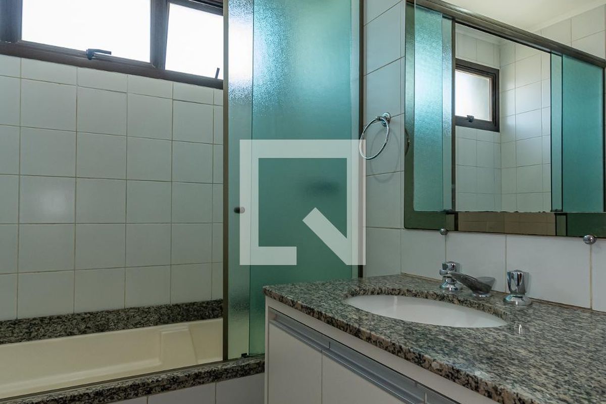 Apartamento à Venda - Cambuí, 1 Quarto,  76 m2 em , Campinas - sp | SoloBR