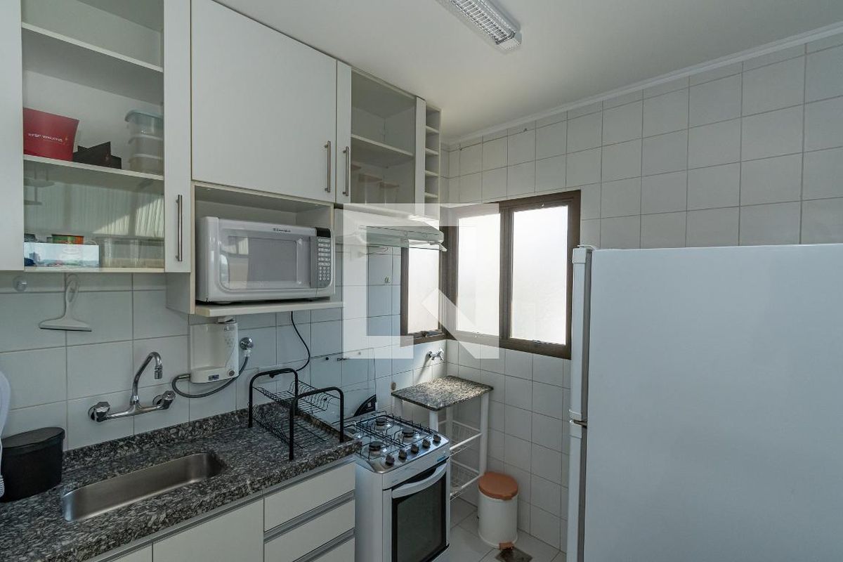 Apartamento à Venda - Cambuí, 1 Quarto,  76 m2 em , Campinas - sp | SoloBR
