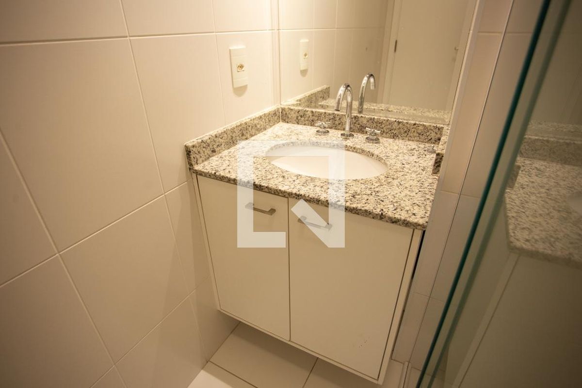 Apartamento, 2 quartos, 72 m² - Foto 44