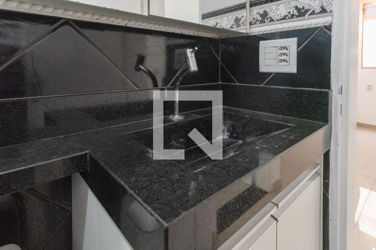 Apartamento à Venda - Jardim do Lago, 2 Quartos,  54 m2 em , Campinas - sp | SoloBR