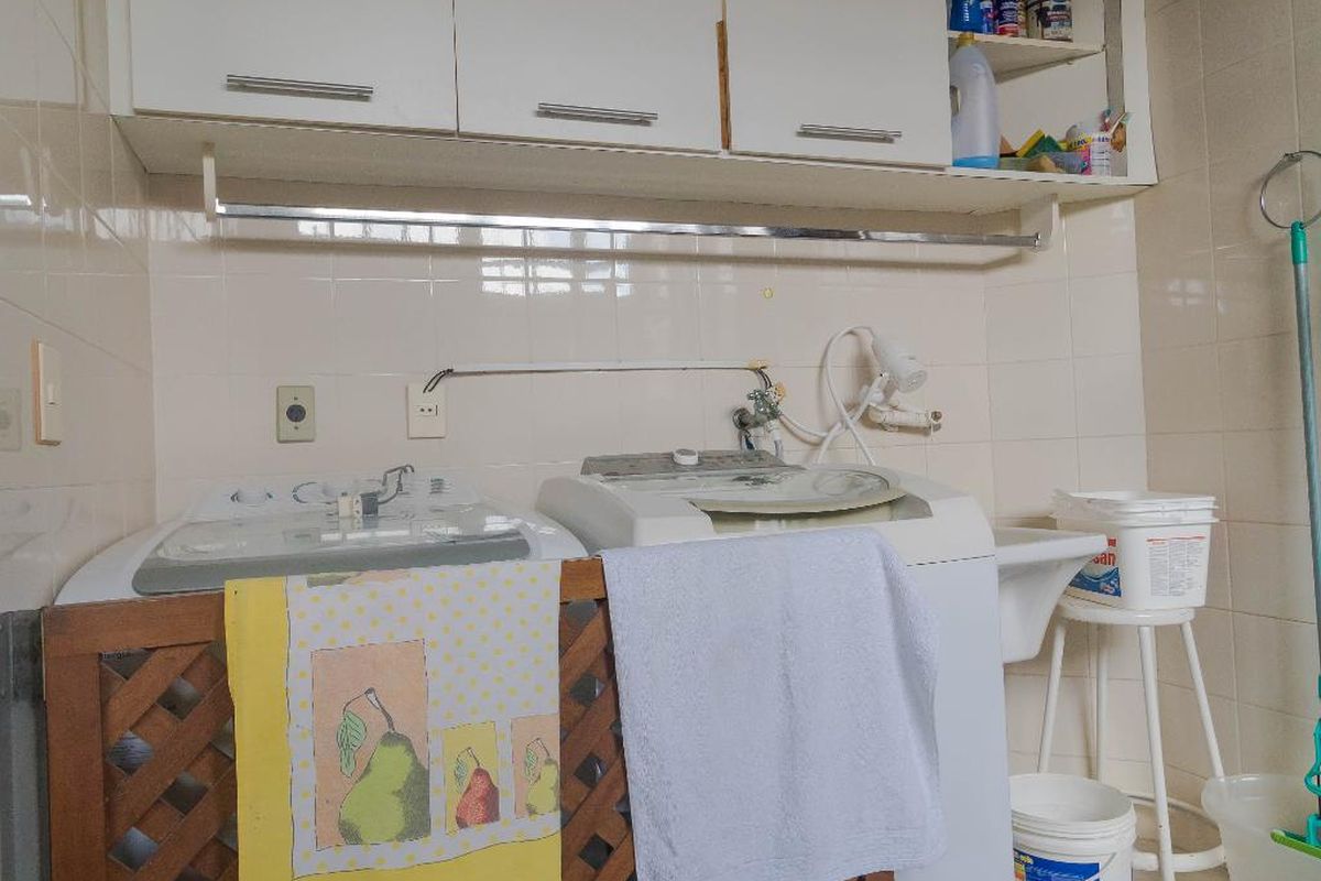 Casa à Venda - Vila Brandina, 5 Quartos,  438 m2 em , Campinas - sp | SoloBR