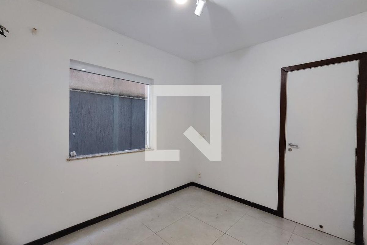Casa, 4 quartos, 180 m² - Foto 10