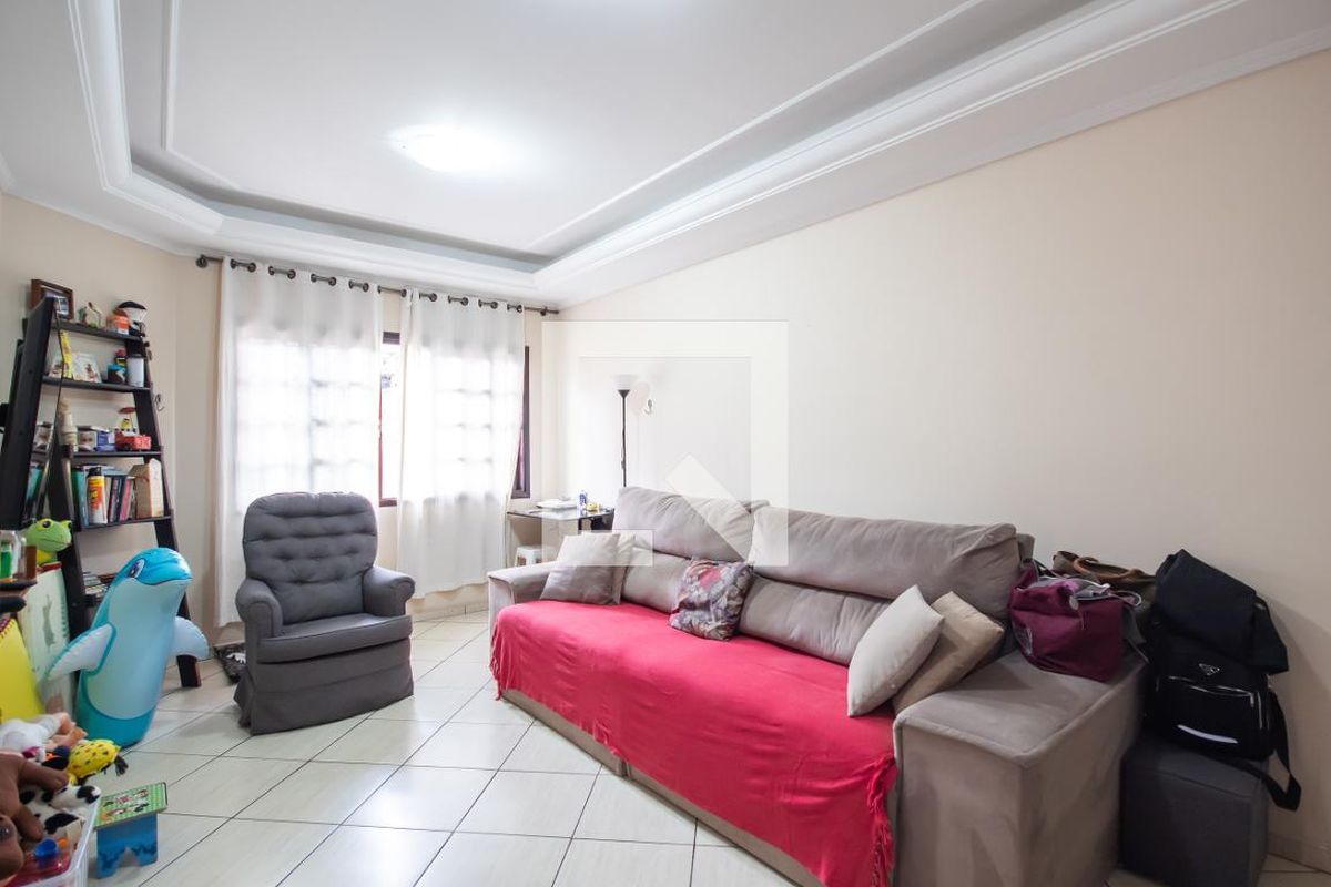 Casa, 3 quartos, 200 m² - Foto 4