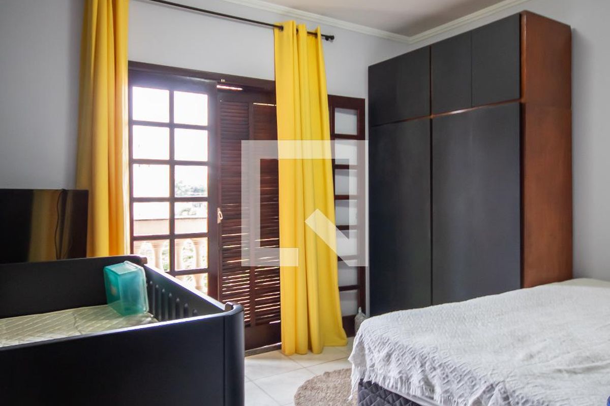 Casa, 3 quartos, 200 m² - Foto 34