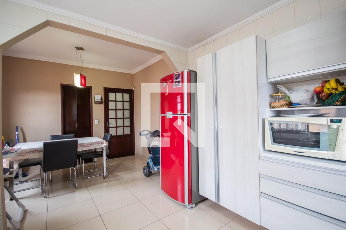 Casa, 3 quartos, 200 m² - Foto 70