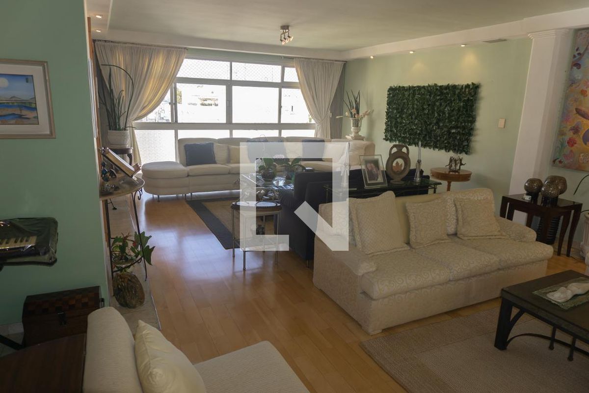 Apartamento, 3 quartos, 253 m² - Foto 1