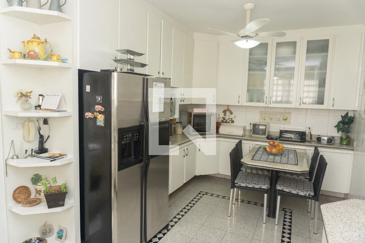Apartamento, 3 quartos, 253 m² - Foto 89